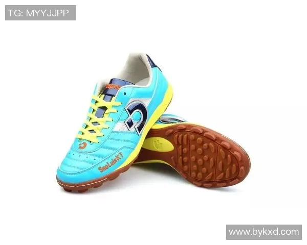 五人制足球鞋选购指南让你在场上尽显风采与实力的秘密武器